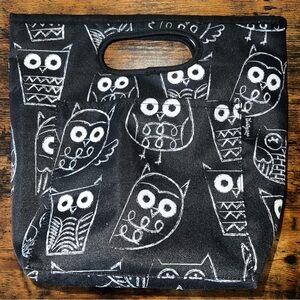 Thirty-One Go-To Thermal lunch tote bag in "It's Owl Good” print